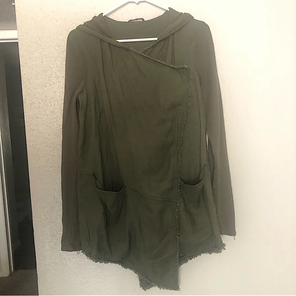 Free People Asymmetrical Snap Button Hoodie Olive Green Linen Blend S Top - Picture 2 of 10